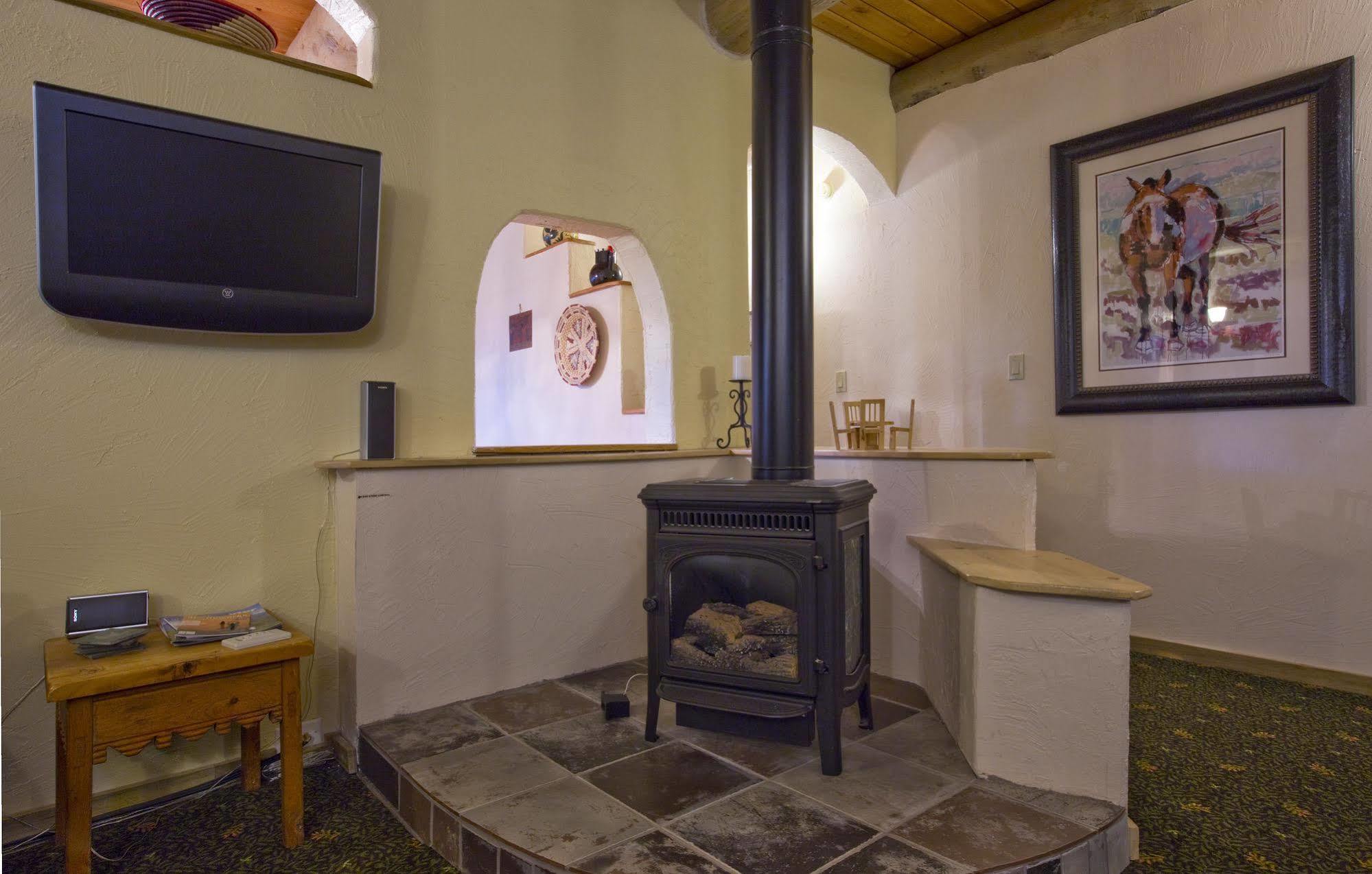 Mariposa Lodge Bed And Breakfast Стимбот Спрингс Экстерьер фото