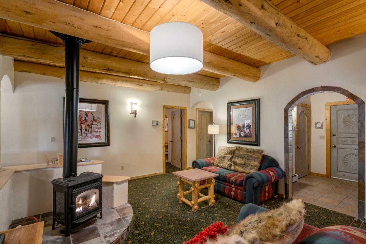Mariposa Lodge Bed And Breakfast Стимбот Спрингс Экстерьер фото